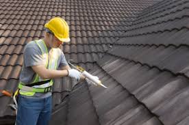 Best 4 Ply Roofing  in Oroville, WA